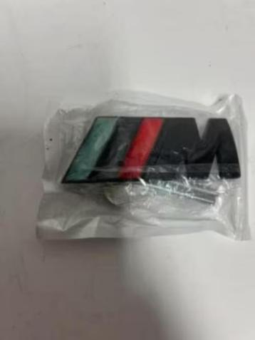 NIEUW! BMW embleem voor kofferbak Afm. 8 x 3 cm €4,99 beschikbaar voor biedingen