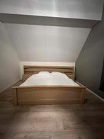 Houten bed inclusief matrassen te koop!, Huis en Inrichting, Slaapkamer | Bedden, Ophalen, Beige, Tweepersoons, Zo goed als nieuw