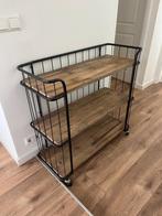 Bakkerskast, Ophalen