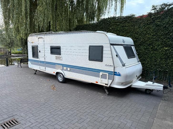 Prachtige Hobby KMFE 560 Exclusive, Caravans en Kamperen, Caravans, Particulier, tot en met 6, 1500 - 2000 kg, Overige, Hobby
