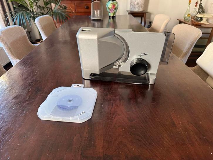 Duitse Snijmachine + Broodmes, Witgoed en Apparatuur, Keukenmixers, Zo goed als nieuw, Minder dan 1 liter, 2 snelheden, Vaatwasserbestendig