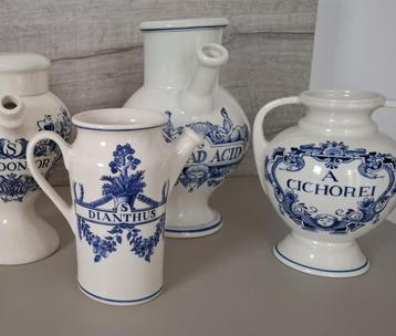 Apothekerspot siroopkan Delfts Blauw beschikbaar voor biedingen
