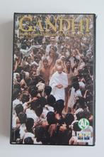 Gandhi VHS videoband film met Ben Kingsley, Cd's en Dvd's, VHS | Film, Gebruikt, Drama, Ophalen