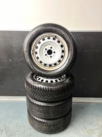 STALEN VELGEN VITO 16 INCH WINTERSET ZILVER GOODYEAR