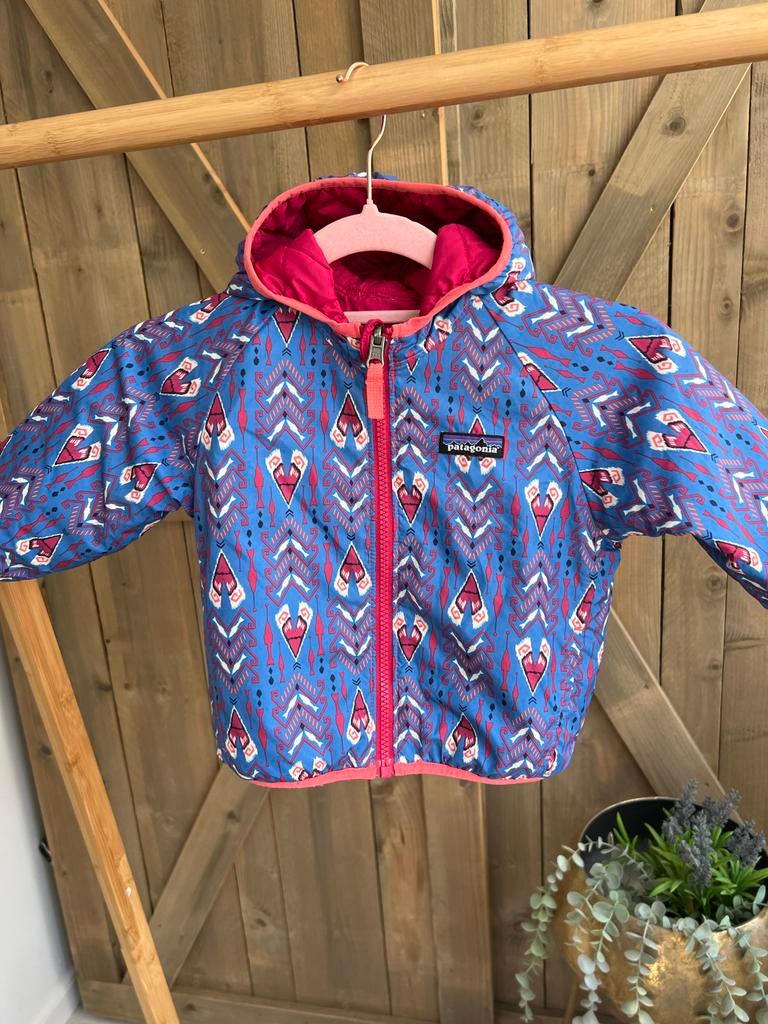 Patagonia jasje 3-6 maanden - dubbelzijdig!, Kinderen en Baby's, Eu, Ophalen of Verzenden, Zo goed als nieuw, Jasje
