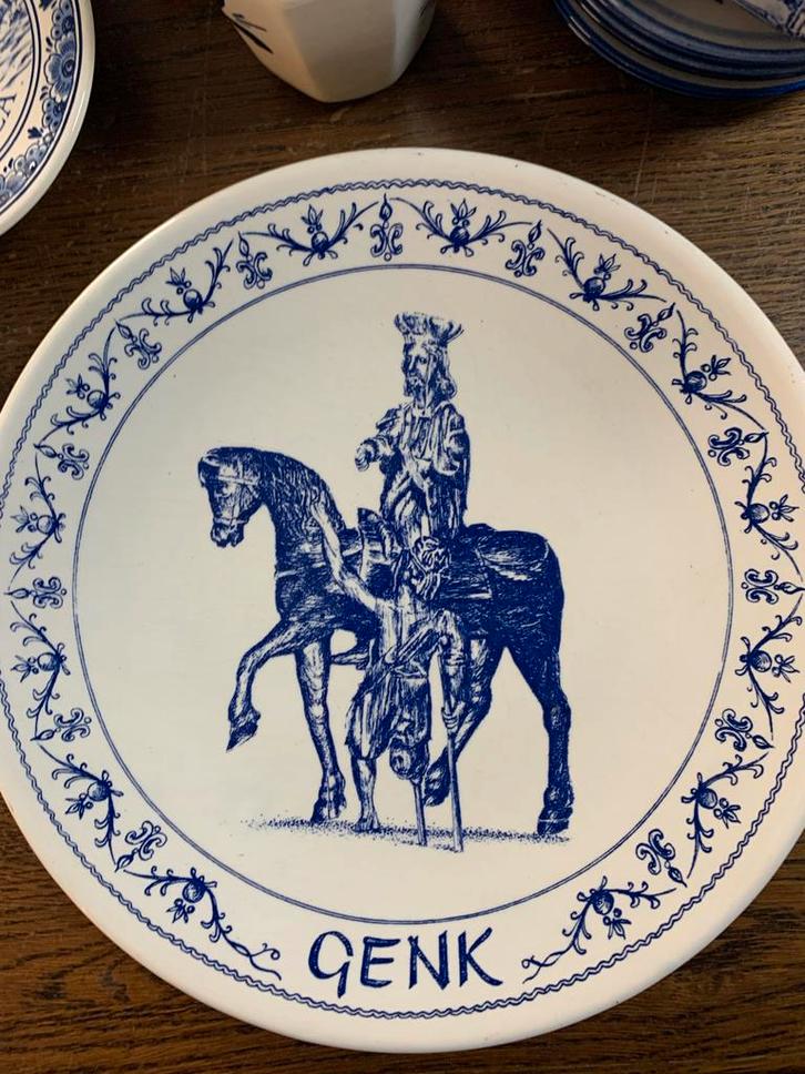 Delfts Blauw Wandbord Genk - De Delftsche Schouwe, Antiek en Kunst, Antiek | Wandborden en Tegels, Ophalen of Verzenden