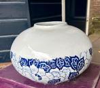 Heel grote blauw witte vaas, Huis en Inrichting, Ophalen, Blauw, Aardewerk of Porselein, Zo goed als nieuw