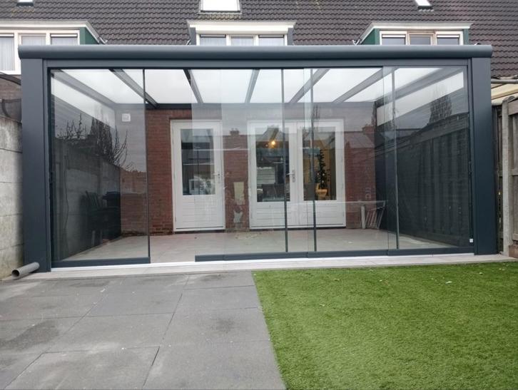 Glazen schuifwand op rails – helder of getint vanaf €240, Tuin en Terras, Overkappingen, Ophalen of Verzenden