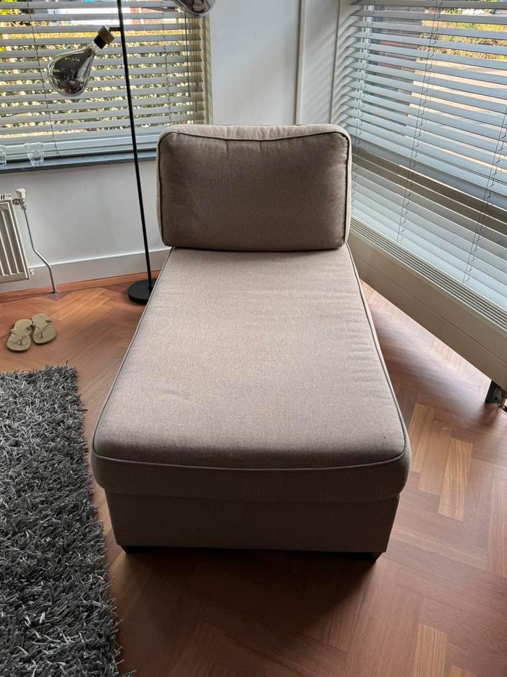Moderne beige chaise longue –  stijlvol, Huis en Inrichting, Banken | Sofa's en Chaises Longues, Zo goed als nieuw, Eenpersoons