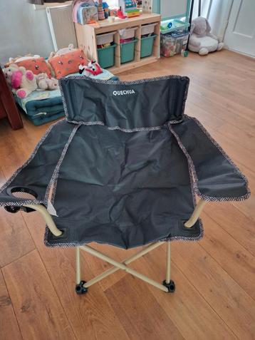 Quechua folding chair beschikbaar voor biedingen