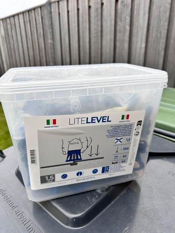 Akkit tegel nivelleersysteem set nieuw 1,5mm beschikbaar voor biedingen