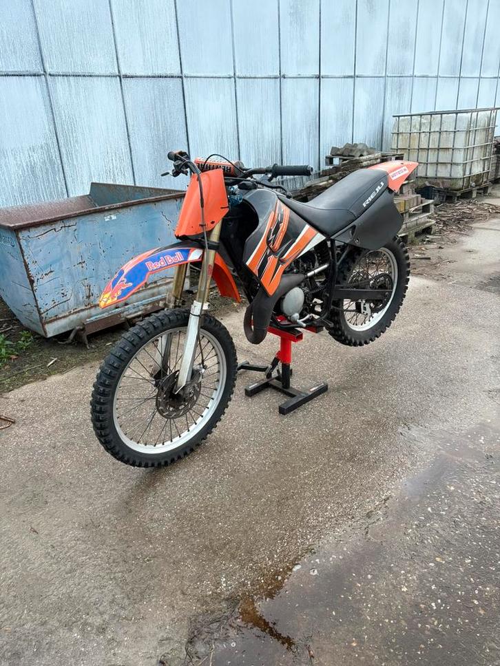 Rieju rr sport edition (moet weg!!), Fietsen en Brommers, Brommers | Crossbrommers, Zo goed als nieuw, Overige merken, Ophalen of Verzenden