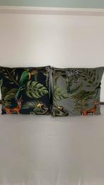 2 hele leuke sierkussen .Intratuin, Huis en Inrichting, Ophalen of Verzenden, Zo goed als nieuw, Vierkant