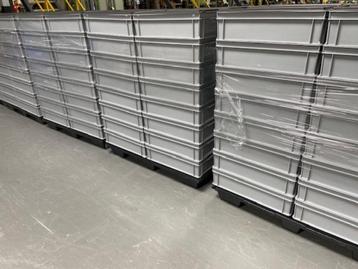 Euronorm bakken 600 x 400 x 150 mm beschikbaar voor biedingen