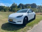 Tesla Model Y 2022 Wit, Auto's, Tesla, Automaat, 238 pk, Achterwielaandrijving, Zwart