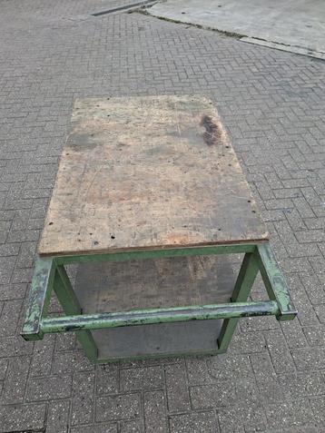 Werkplaats kar/ trolley beschikbaar voor biedingen