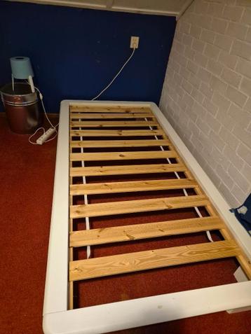 Een persoons IKEA bed - afbeelding 2