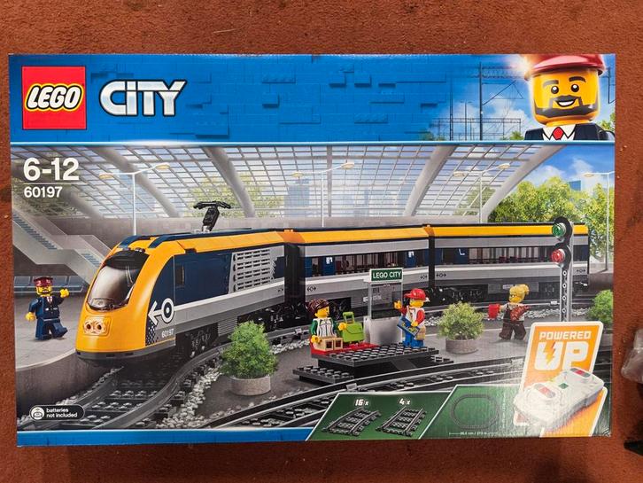 LEGO City Passagierstrein 60197 - Nieuw in doos!, Kinderen en Baby's, Speelgoed | Duplo en Lego, Nieuw, Lego, Complete set, Ophalen of Verzenden