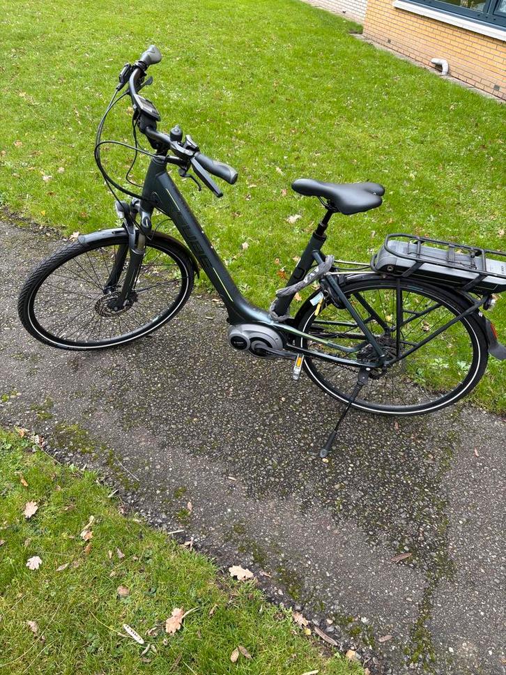 Elektrische Fiets CUBE Touring Hybride Easy Entry, Fietsen en Brommers, Elektrische fietsen, Gebruikt, Cube, 55 tot 59 cm, 50 km per accu of meer