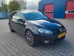 Volkswagen Golf 2.0 TDI Highline BlueMotion, Origineel Nederlands, Te koop, Alcantara, 5 stoelen