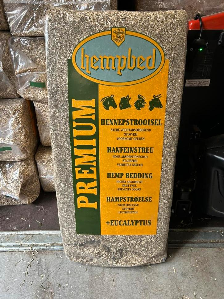 Hempbed hennepstrooisel met eucalyptus, Dieren en Toebehoren, Paarden en Pony's | Overige Paardenspullen, Nieuw, Overige soorten
