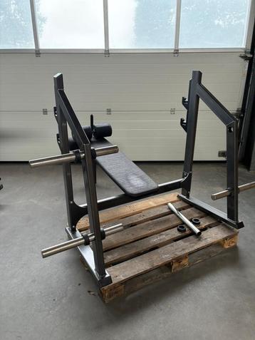 Opruiming! Eleiko Classic Decline Bench Press beschikbaar voor biedingen