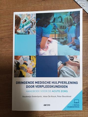 Dringende medische hulpverlening door verpleegkundigen beschikbaar voor biedingen