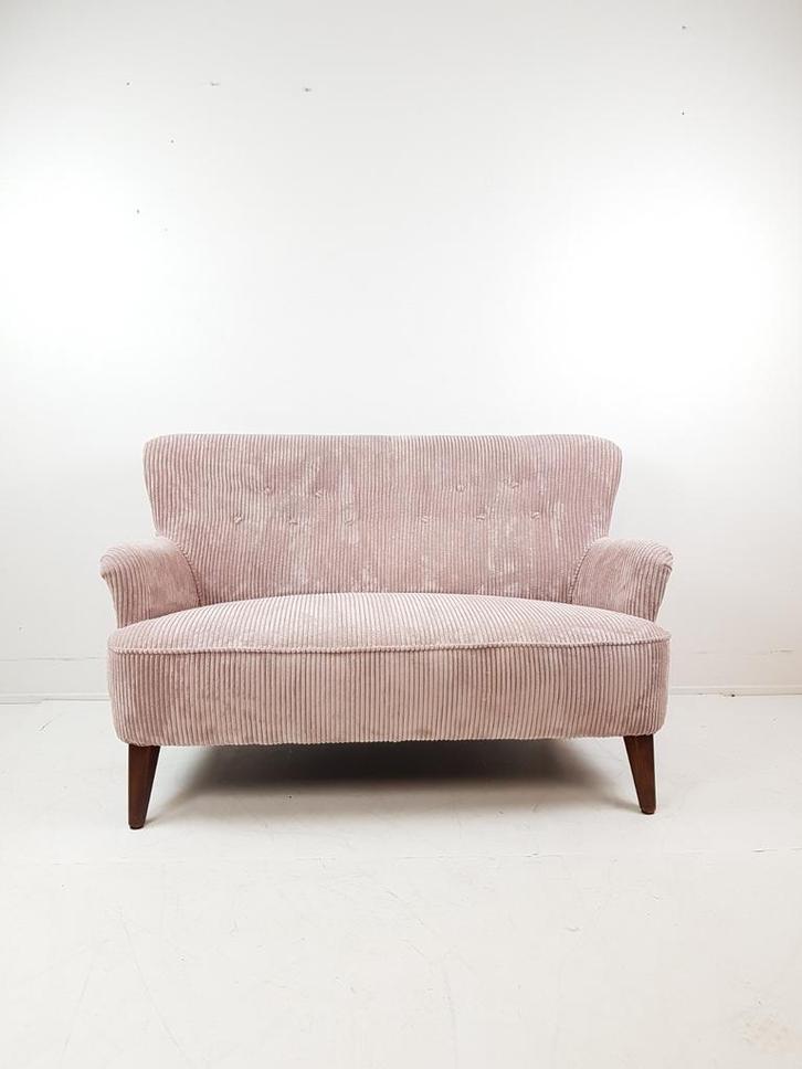 Vintage Artifort roze bankje | Theo Ruth bank tweezits rib, Huis en Inrichting, Fauteuils, Zo goed als nieuw, Hout, Stof, 125 cm of meer