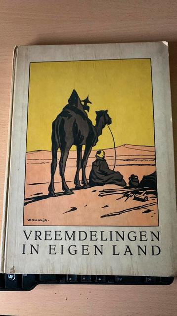 Vreemdelingen in eigen land Premieboek bij de N.C.R.V kalend beschikbaar voor biedingen