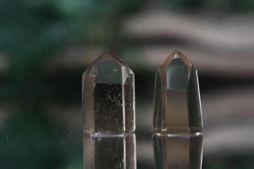 Citrien torentje 2x mineraal edelsteen, Verzamelen, Mineralen en Fossielen, Mineraal, Ophalen of Verzenden