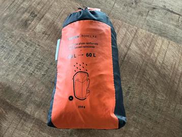Decathlon Forclaz Regenhoes 40-60L beschikbaar voor biedingen