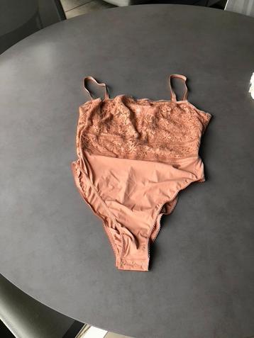 Nieuwe Wolford body, maat L, C-cup beschikbaar voor biedingen