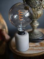 Tafellamp , stenen voet., Ophalen of Verzenden, Minder dan 50 cm