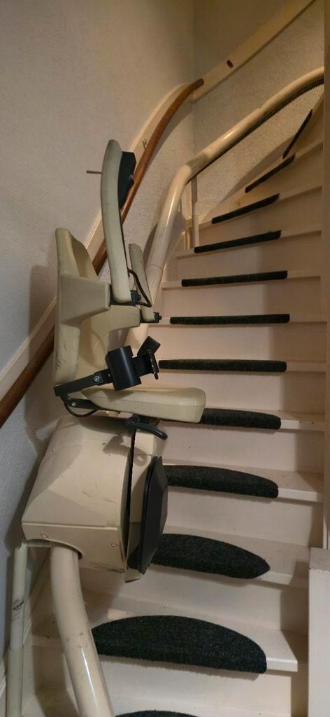 Traplift Handicare, Diversen, Trapliften, Ophalen