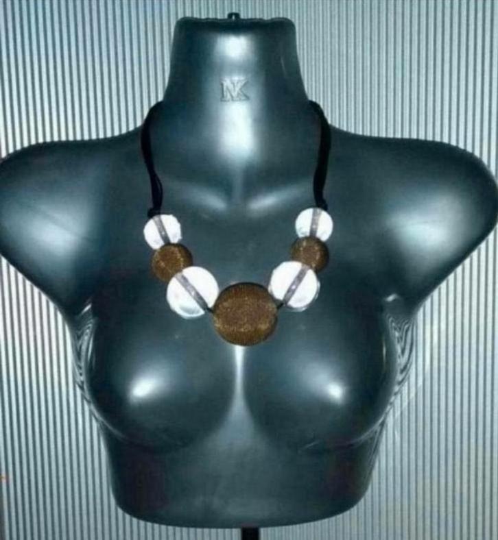 Manouk - ketting met omwikkelde kralen, Sieraden, Tassen en Uiterlijk, Kettingen, Nieuw, Overige materialen, Overige kleuren, Met hanger