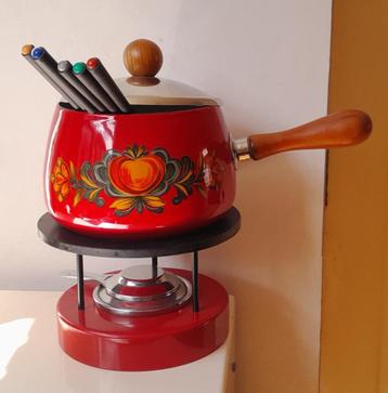 Vintage Fondeuset Fondeustel beschikbaar voor biedingen