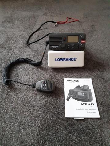 marifoon lowrance  lvr 250 beschikbaar voor biedingen