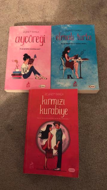 Ayçöreği / Elmalı turta / Kırmızı kurabiye - Zeynep Sahra beschikbaar voor biedingen