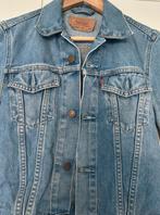 Levi’s donkerblauwe spijkerjas met knoopsluiting, Kleding | Dames, Blauw, Ophalen of Verzenden, Zo goed als nieuw, Maat 34 (XS) of kleiner