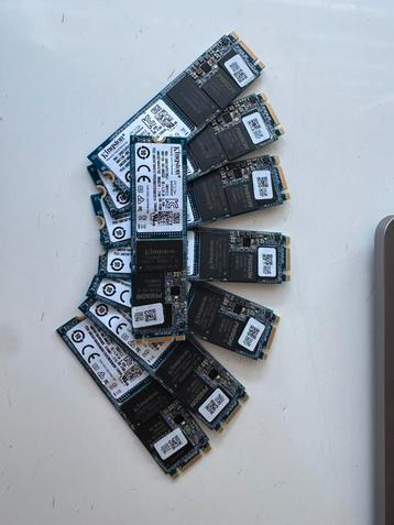 8 x 128GB NVME/M2 HD Kingston beschikbaar voor biedingen