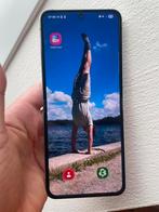 Samsung Galaxy Z Flip5 Cream 256GB, Wit, Touchscreen, Refurbished, Ophalen of Verzenden
