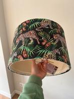 Leuke lampenkap in panterprint motief!, Huis en Inrichting, Lampen | Lampenkappen, Ophalen of Verzenden, Zo goed als nieuw, Rond