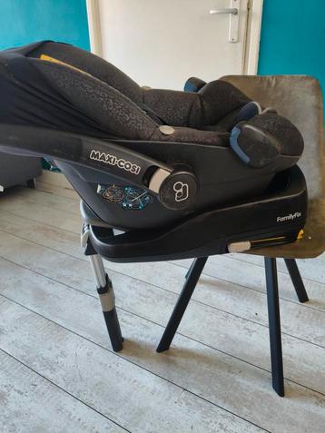 Maxi-cosi  beschikbaar voor biedingen