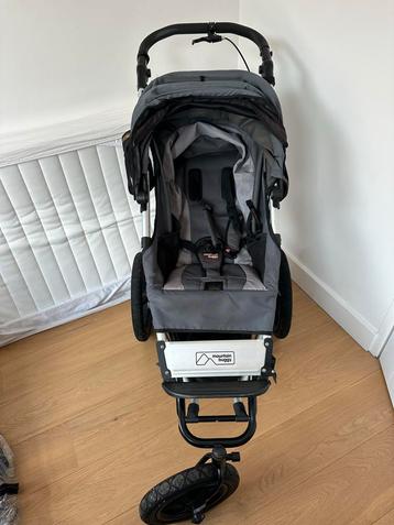 Mountain Buggy Kinderwagen met Regenkap beschikbaar voor biedingen