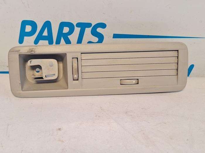 Luchtrooster achter van een Mercedes V-Klasse, Auto-onderdelen, Carrosserie en Plaatwerk, Mercedes-Benz, Gebruikt, 3 maanden garantie