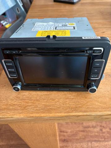 VW Scirocco 2010 Dynaudio Radio Unit beschikbaar voor biedingen