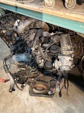 5x motor Mercedes  beschikbaar voor biedingen
