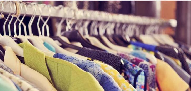 Gesorteerde (maat) kleding - kilo prijs - 4,- per kilo, Kleding | Dames, Overige Dameskleding, Zo goed als nieuw, Ophalen of Verzenden