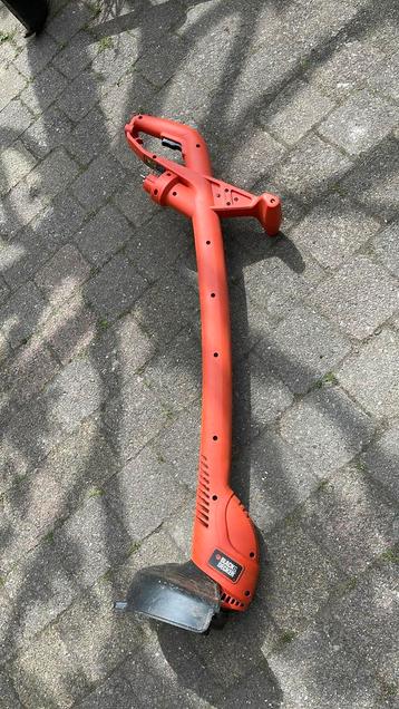Gebruikte grastrimmer beschikbaar voor biedingen