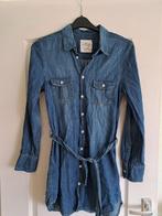 Leuke meisjes spijker / denim blouse met ceintuur maat 170, Meisje, H&M, Overhemd of Blouse, Ophalen of Verzenden